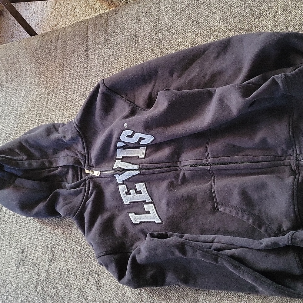 Boy's Levi's zipper hoodie/sweater.